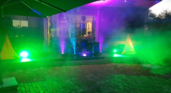 DJ SOUND AND LIGHTING SETUP